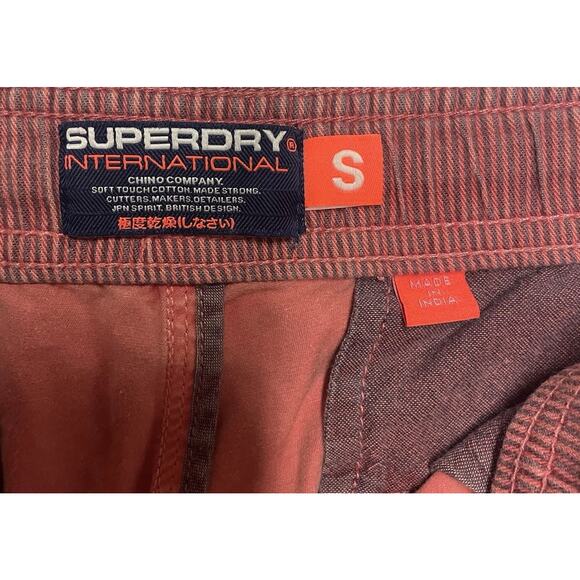 Superdry International Shorts Size Small (S) color light red - Picture 2 of 8
